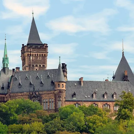 Karl Oppermann Mit Einzelgarage Wernigerode