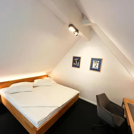 Apartment Karl Oppermann Mit Einzelgarage *