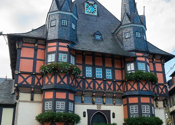 Karl Oppermann Mit Einzelgarage * ורניגרוד