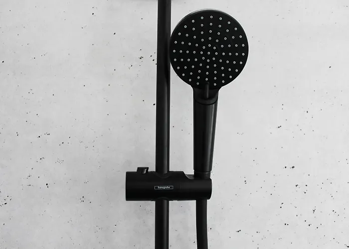 Karl Oppermann Mit Einzelgarage * ורניגרוד